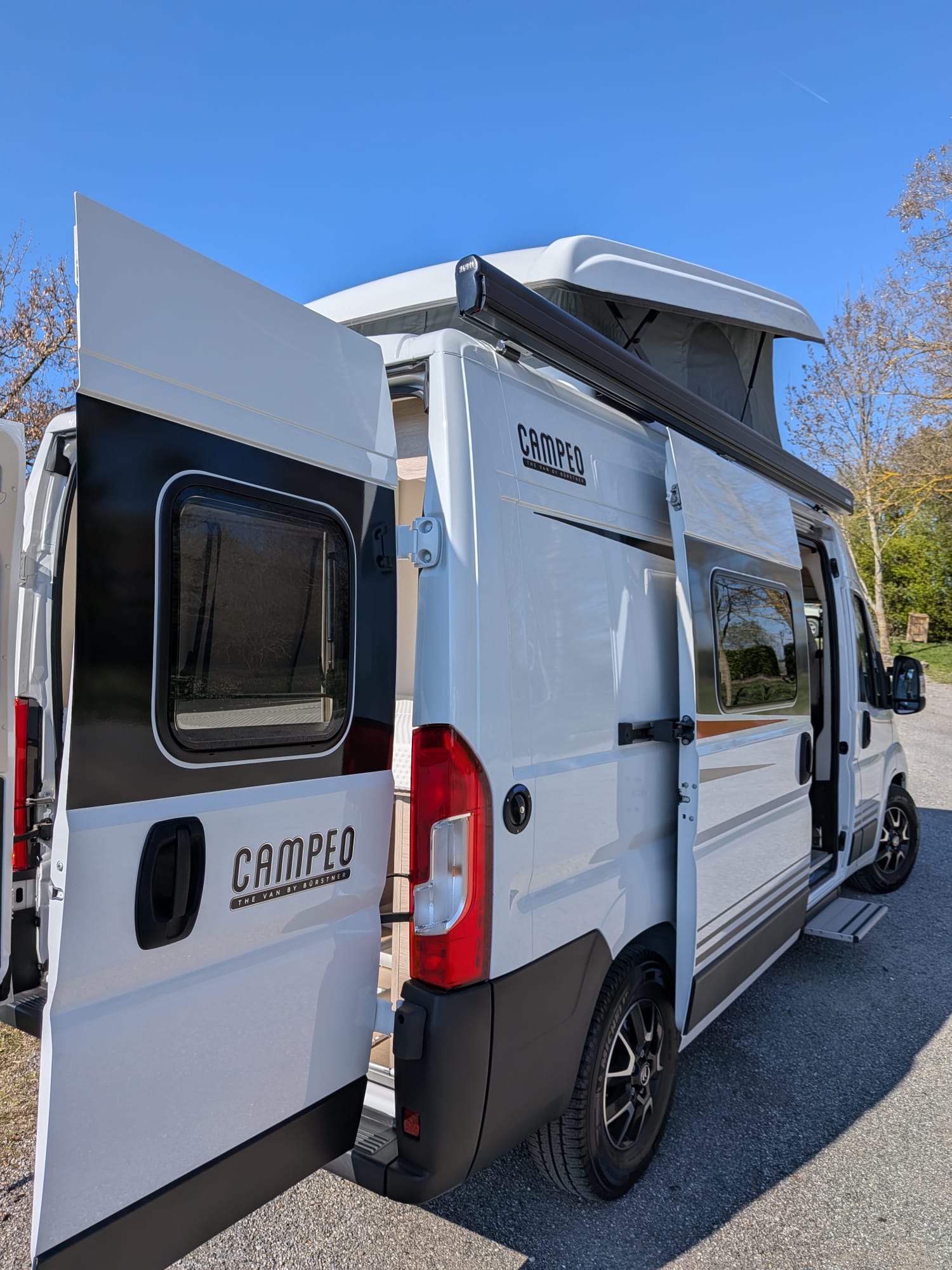 Picture of the campervan 'The Campeo XL'